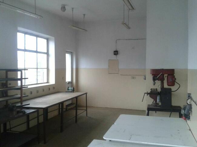 Wysoka, widna powierzchnia 45m z dużym 80m tarasem