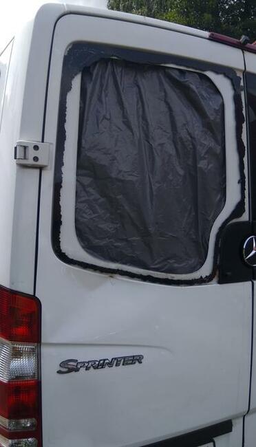 Sprzedam drzwi lewe Mercedes Benz Sprinter 316