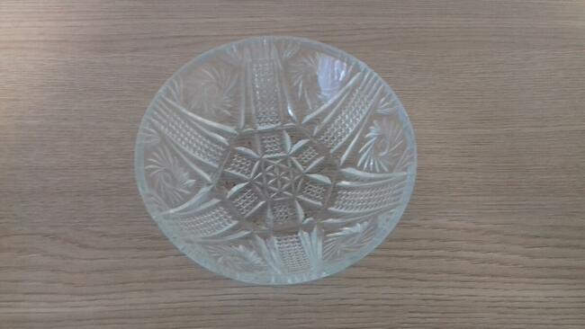 Salaterka szklana mała, do sprzedania