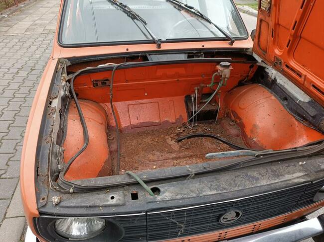 Skoda 105S 105 S rok 1981 nie 120