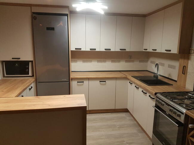 Meble na wymiar. Montaż, składanie, skręcanie mebli z paczek