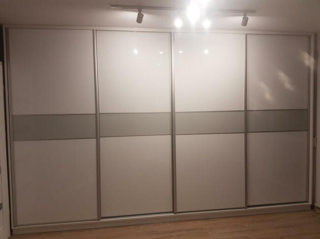 Meble na wymiar. Montaż, składanie, skręcanie mebli z paczek