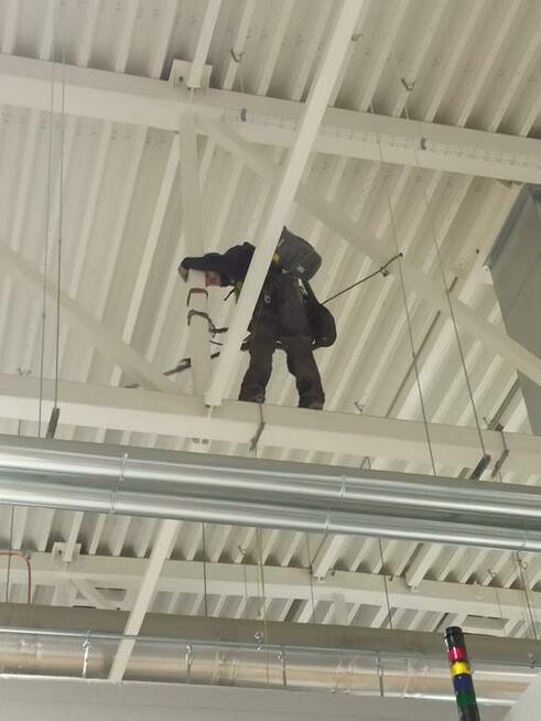 usługi alpinistyczne, mycie woda demineralizowaną.