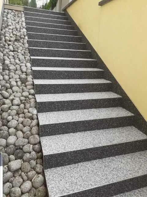 Kamienne dywany - balkony, tarasy, schody