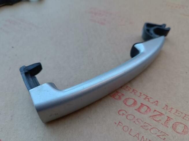 Citroen C4 Picasso klamka zewnętrzna srebrna EZRC lewa prawa