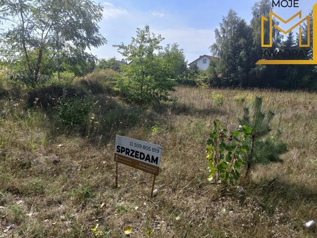 Sprzedam działkę Kluki 1126 m2 media w drodze