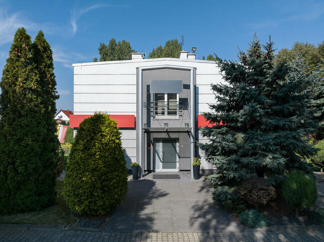 Obiekt produkcyjno- magazynowy z biurowcem