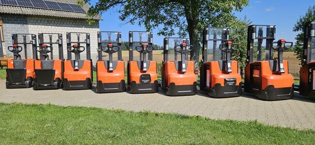 Używane paleciaki elektryczne z niskim masztem Toyota SWE