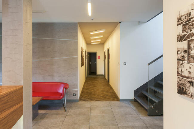 Obiekt produkcyjno- magazynowy z biurowcem