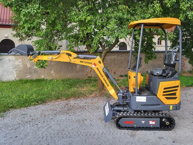 Mini Koparka Berger Kraus BK1250AS skrętne ramie z łyżką