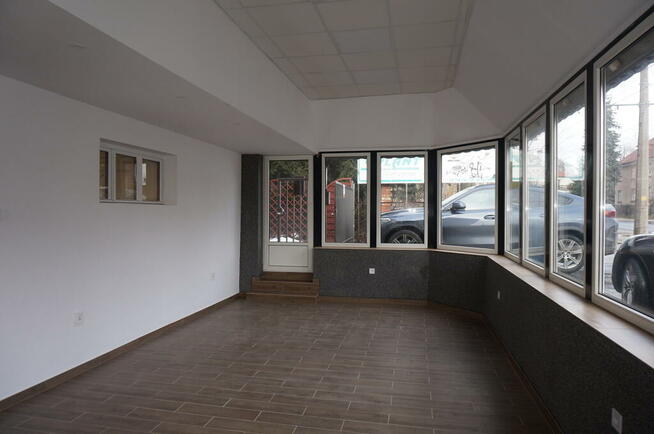 Do wynajęcia lokal ok 80mkw, na os. Piaski