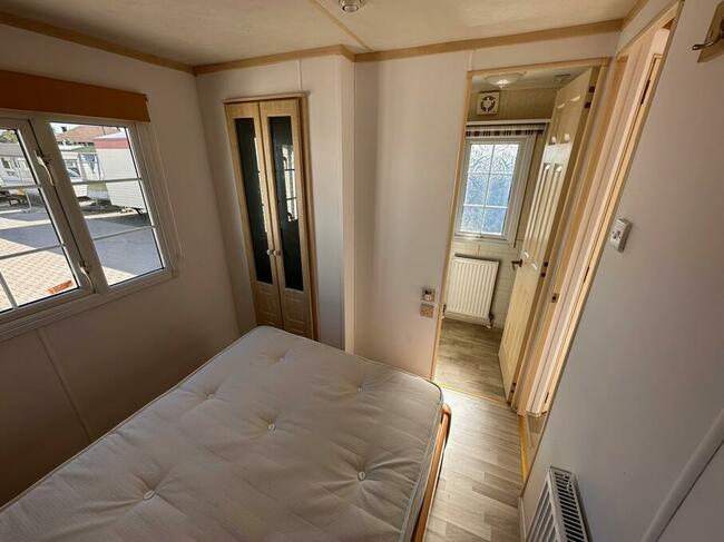 Całoroczny domek holenderski Willerby Granada 10,20 x 3,70 m