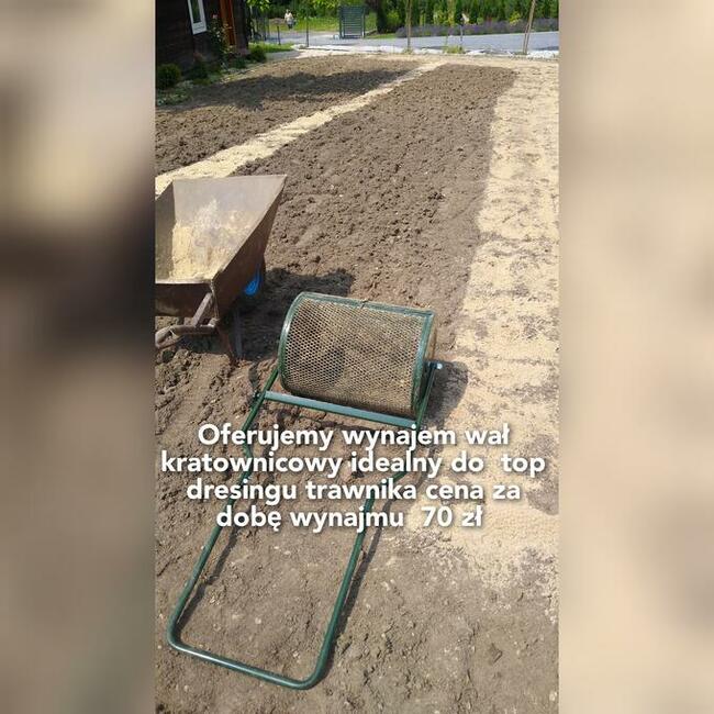 Aeracjia rurkowa otworowa, Piaskowanie topdresing trawnika