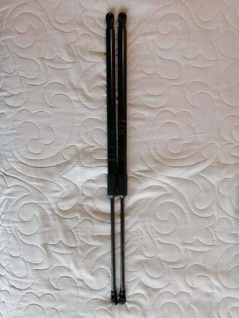 Siłownik L-7 lewy i R-7 prawy Stabilus lift-o-mat