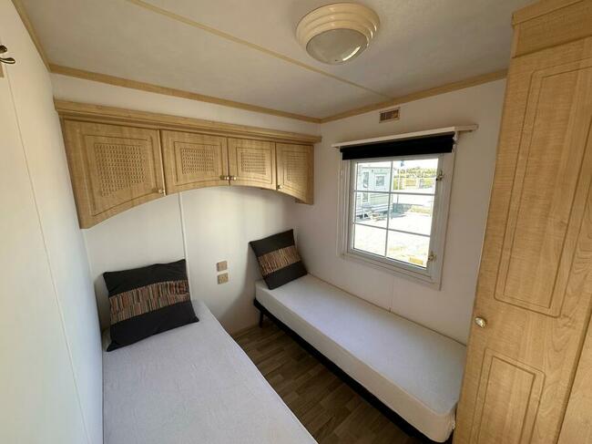 Całoroczny domek holenderski Willerby Granada 10,20 x 3,70 m