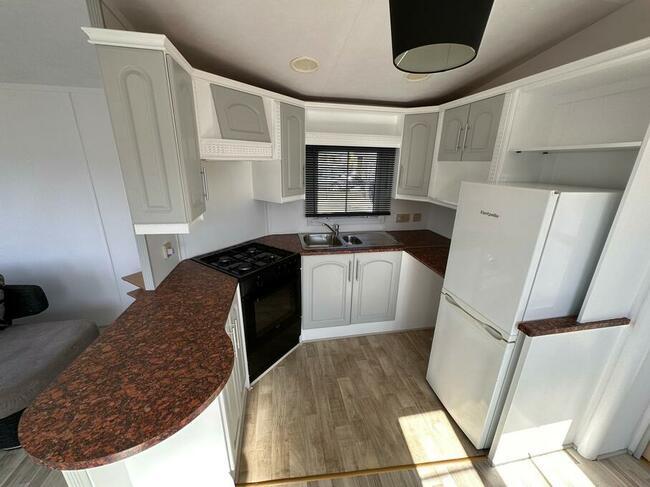 Całoroczny domek holenderski Willerby Granada 10,20 x 3,70 m