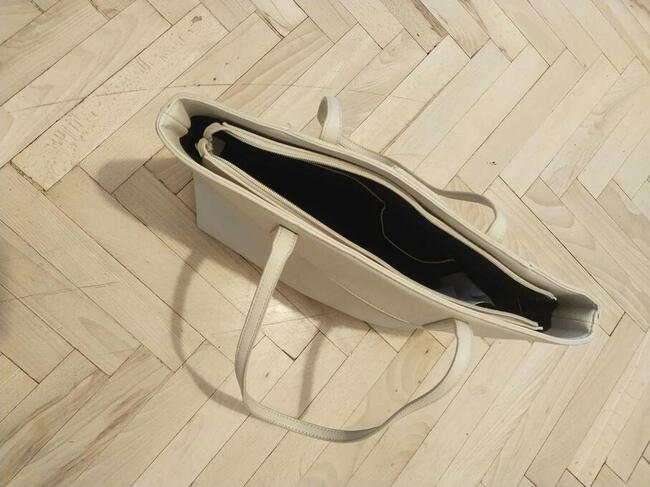 Torebka Janny Fairy jasny beż na ramie Nowa Krakow