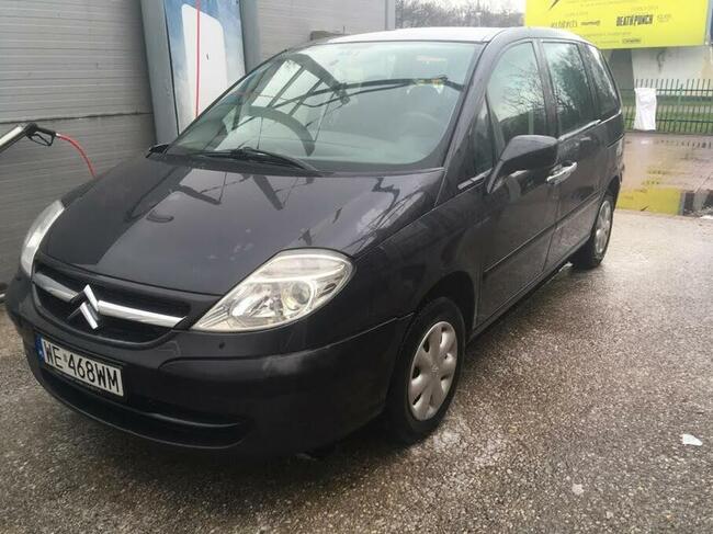 Idealny dla rodziny: komfortowy i bezpieczny Citroen C8 2.0