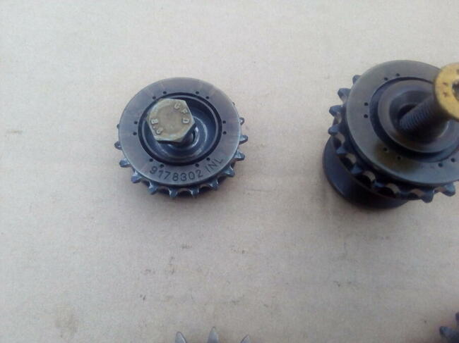 Zębatki rozrządu 2.0T B205E Saab 93 I 95 I