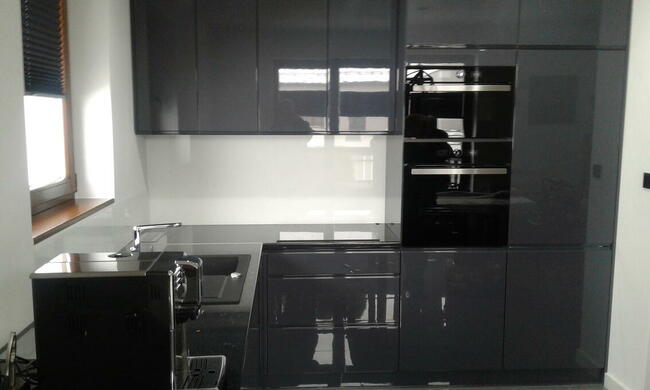 Szafy na wymiar, kuchie, garderoby