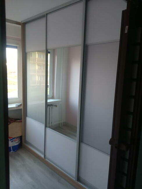 Szafy na wymiar, kuchie, garderoby