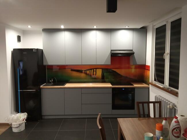 Szafy na wymiar, kuchie, garderoby