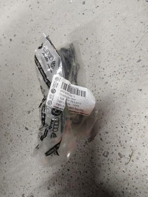 OGRANICZNIK DRZWI PRZED/TYL 6YO-837-249-F ORYGINALNY SKODA