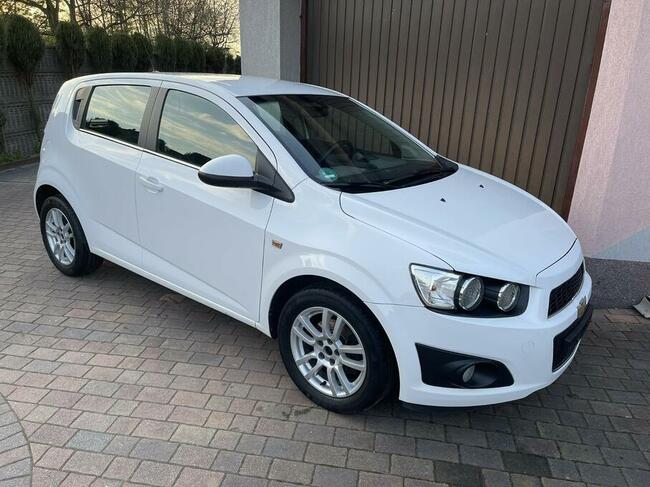 Chevrolet Aveo II (T300) Benzyna 1.6 Alu Klima Grzane Fotele