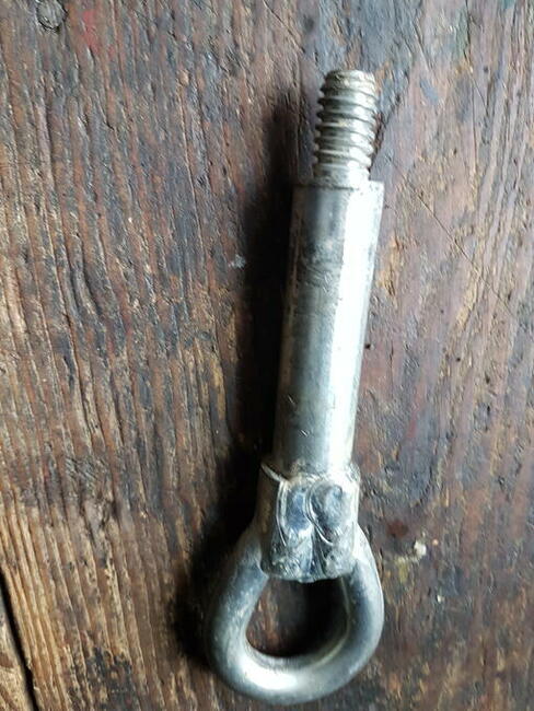 Sprzedam Hak (ucho) do holowania Jeep