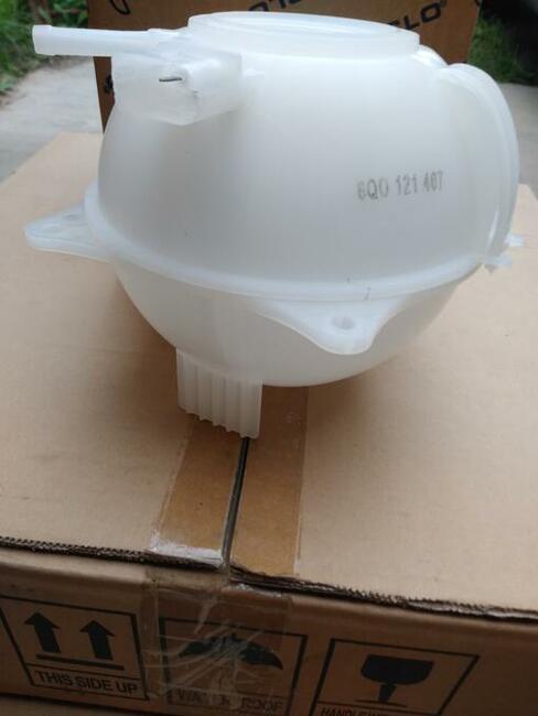 ZBIORNICZEK WYRÓWNAWCZY CHŁOD.6Q0121407 SKODA, VW, SEAT