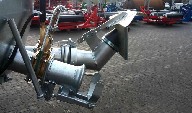 Wylewka do beczkowozu rozlewacz 6