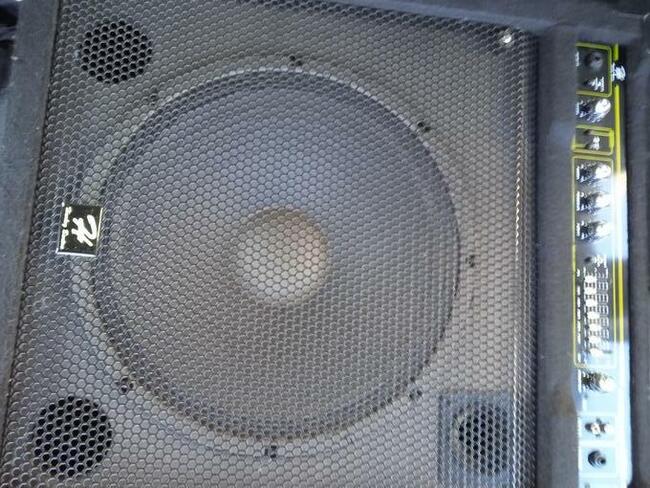 Sprzedam combo basowe 150 w