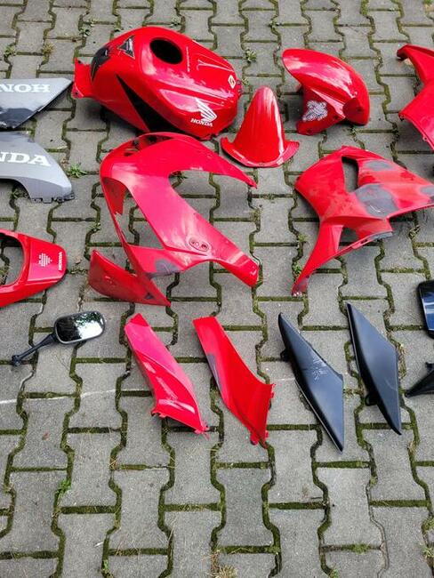 Honda CBR 600 rr F4. PC 37. 2003-2006 r. czacha , i inne.