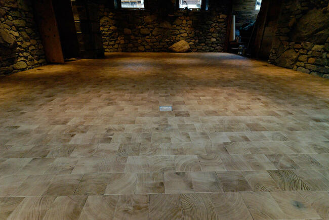 Unikalny lity parkiet dębowy do wnętrz