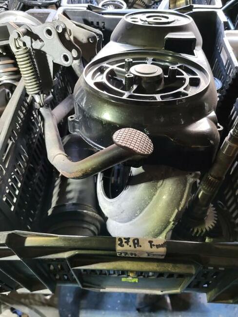 Yamaha T-max 500. kpl. koło magnesowe , inne części dużo!!!