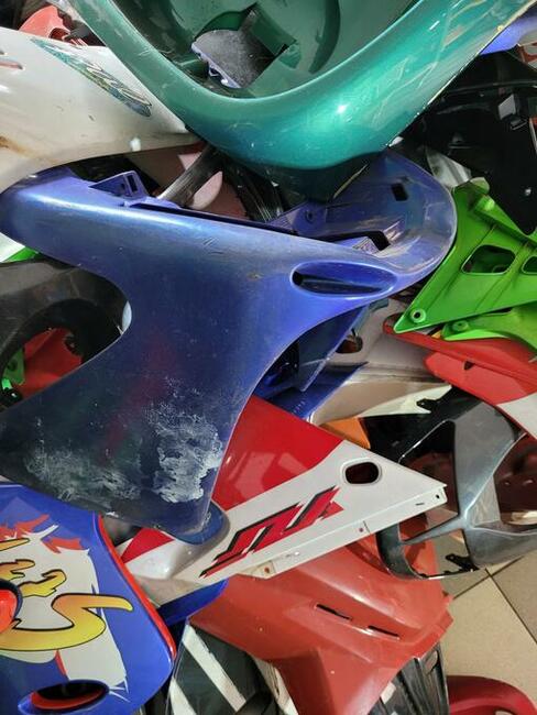 Yamaha Aerox 50 przednia dolna owiewka .