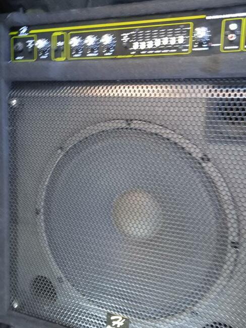 Sprzedam combo basowe 150 w