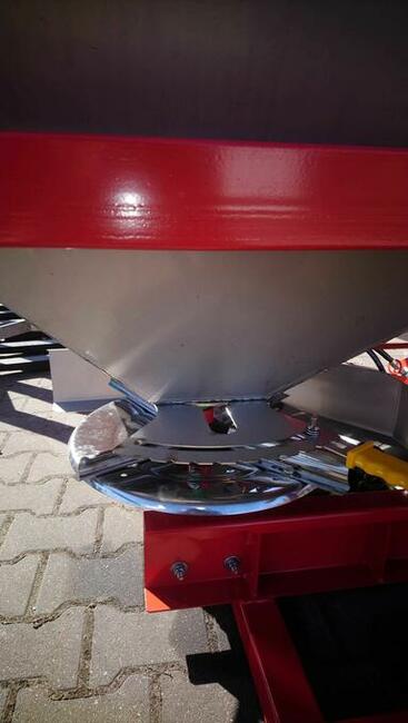 Rozsiewacz nawozu 400 / 600 / 800 / 1000