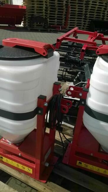 Rozsiewacz siewnik poplonu