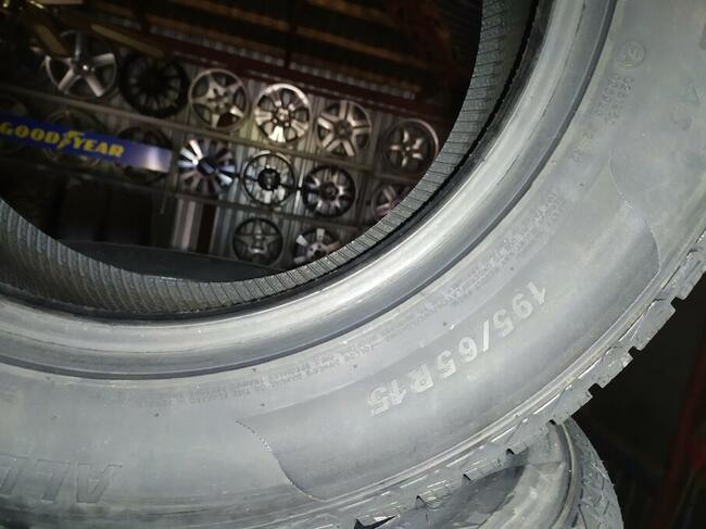 Opony wielosezonowe Road X nowe 195/65R15