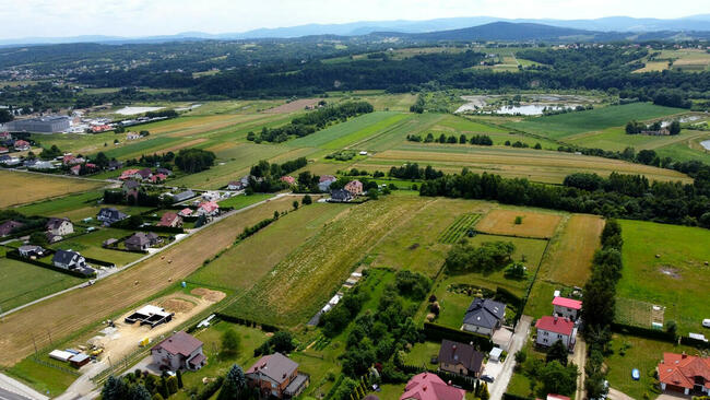 Działka BUDOWLANO-ROLNA SKOŁYSZYN 36 ar / 3674 m2 przy DK28