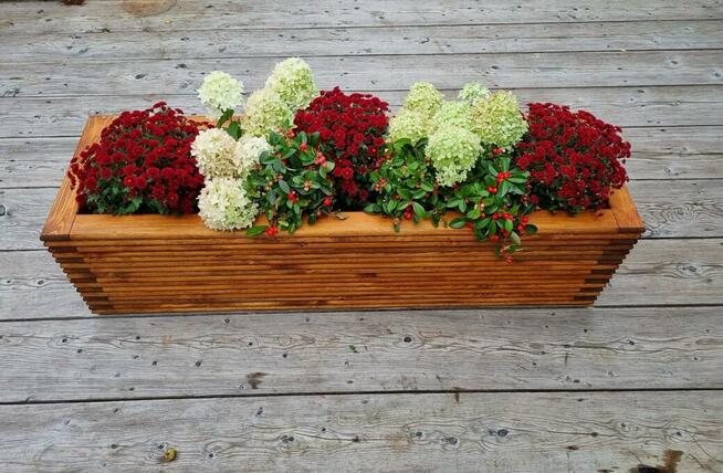 Ławka masywna, siedzisko drewniane ogrodowe 3D