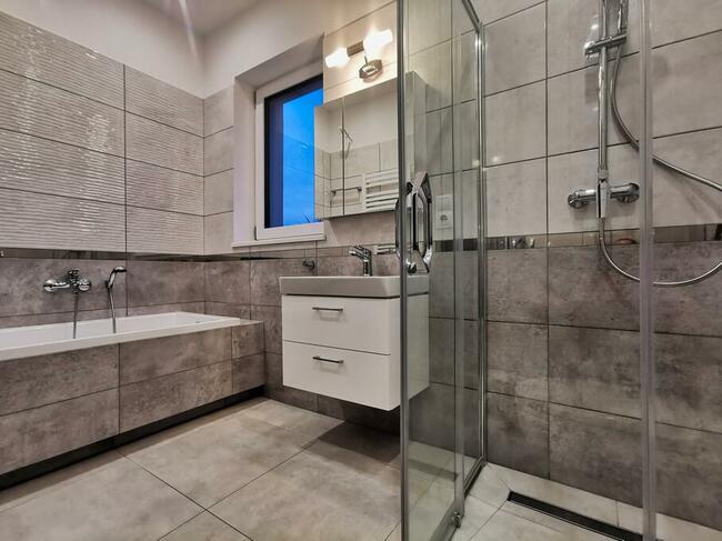 GLAZURNIK - WOLNY TERMIN Styczeń, Łódź