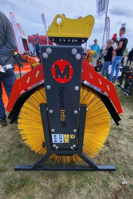 Zamiatarka do koparki do dużych powierzchni – ZMD