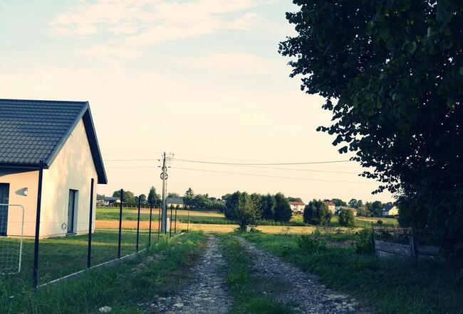 Działka z widokiem na Park Krajobrazowy- wszystkie media!