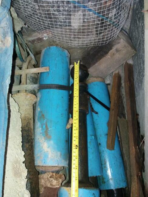 Słupki słupy żeliwne metalowe ozdobne parkingowe