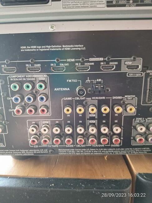 Zestaw amplituner+ nagrywarka + głośnik centralny