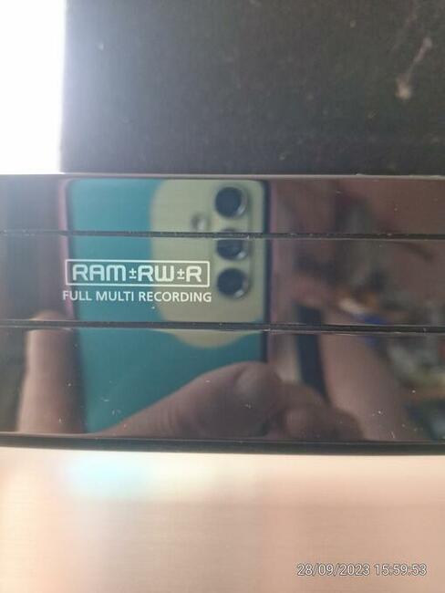 Zestaw amplituner+ nagrywarka + głośnik centralny