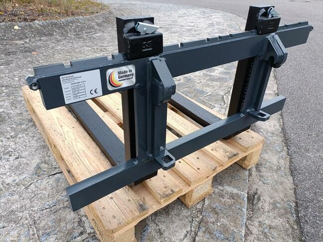 Paleciak Kareta z Widłmi do Avant MultiOne Cast