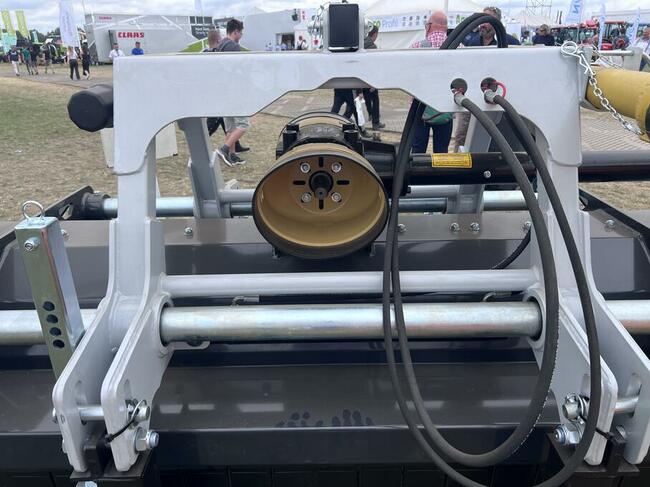 Kosiarka bijakowa 280 cm 2,8m wałek Wom PTO młotki przesuw b